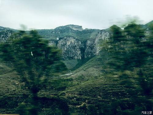 恶魔山峰,神秘传说与探险传奇